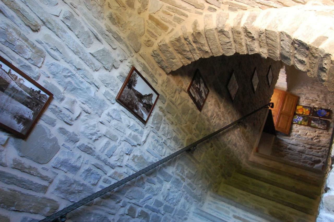 Appartamenti Cenni - Relais Su Lago Varsi Exterior photo
